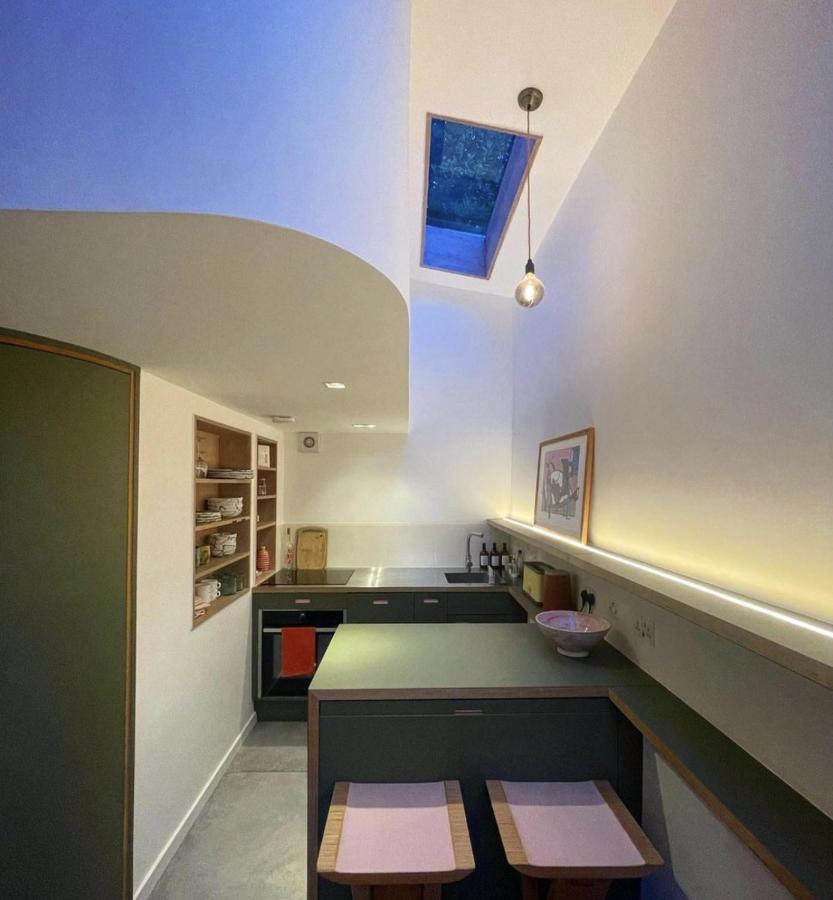 Apartament Entire On Victoria Park *